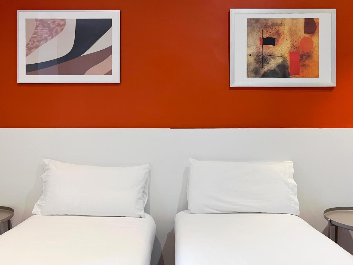 Stay U-Nique Apartments Travessera برشلونة المظهر الخارجي الصورة